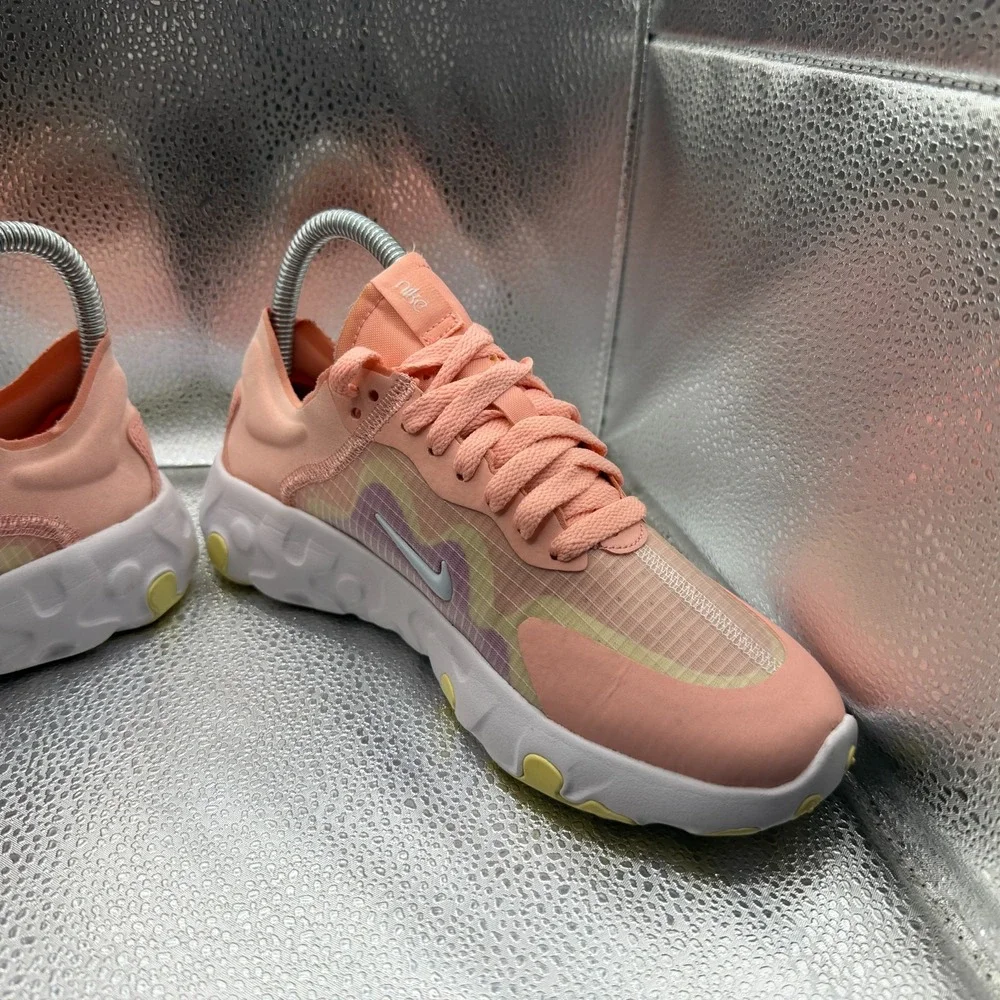 Size 6.5 Nike Renew Lucent Bleached Coral Womens Running Shoes‎ BQ4152-600